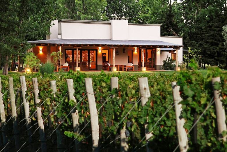 Hotel Algodon Wine Estates & Champions Club