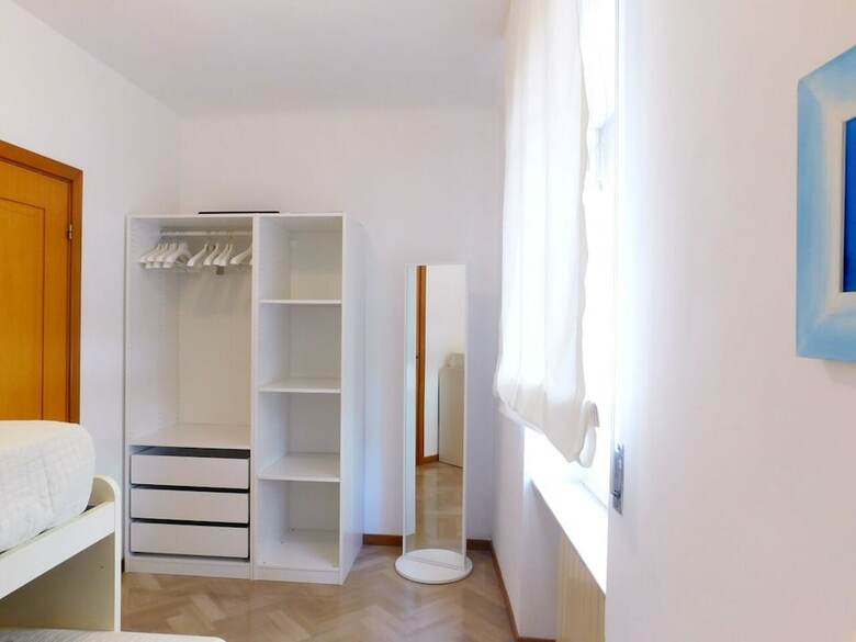 Apartamento Nuovissimo E Funzionale
