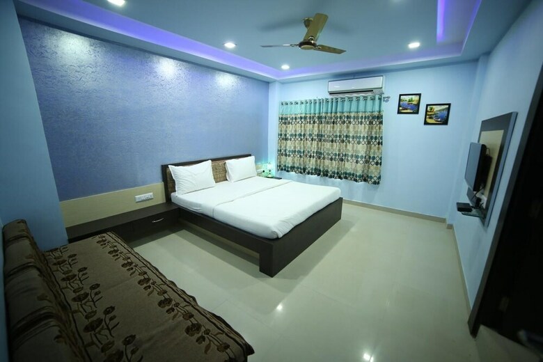 Hotel Malhaar Resort