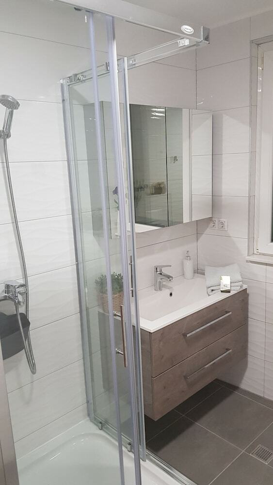 Apartamentos Galeria Nura