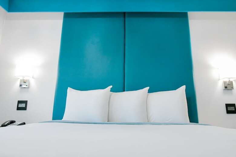 Hotel Tilbury Inn
