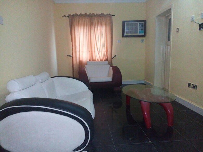 Hotel D'luxx Villa & Suites