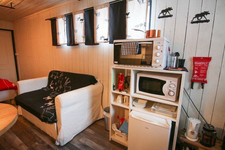 Cabana Aurora Camp