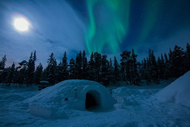 Cabana Aurora Camp