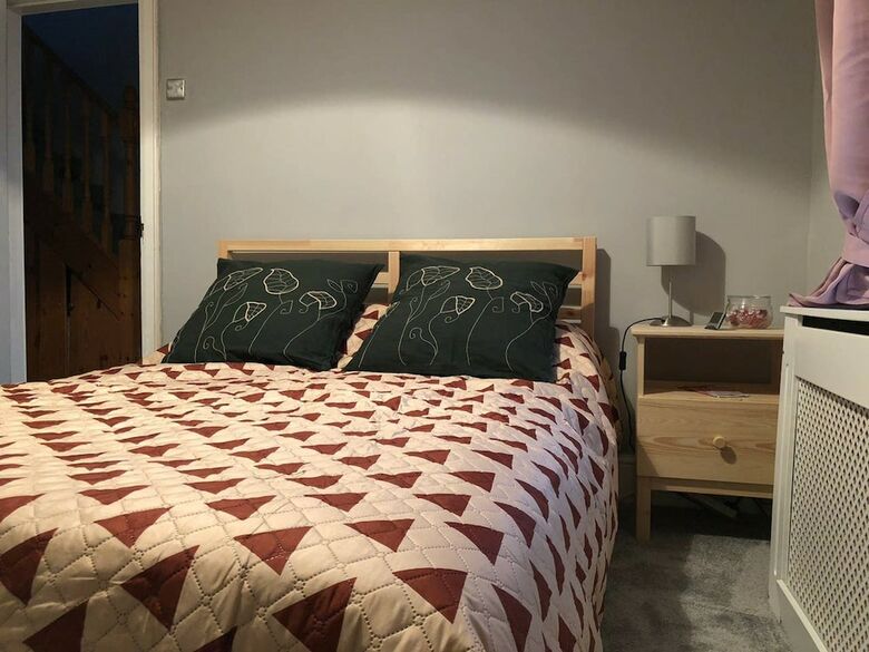 Hotel Double Bedroom Near Heathrow
