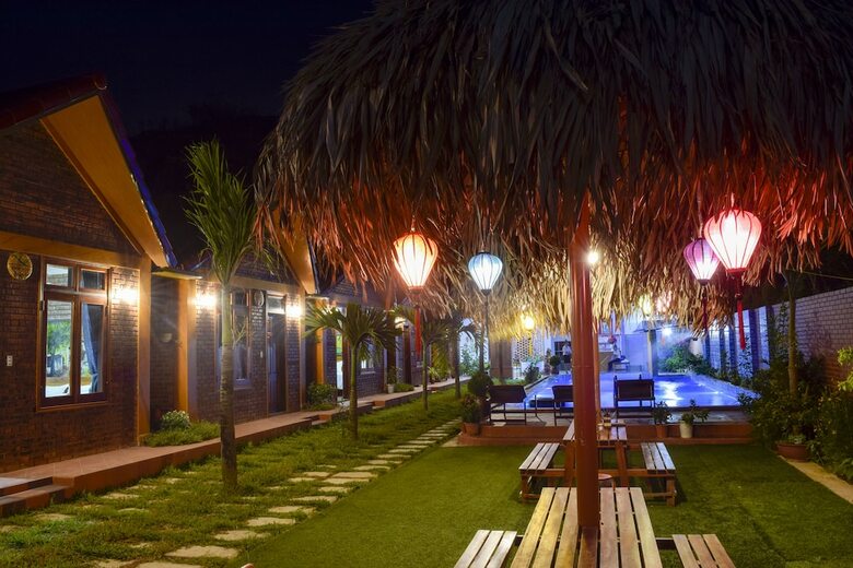 Hotel Phong Nha Hillside View Bungalow