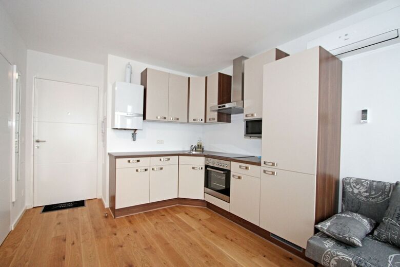 Christiano Apartments