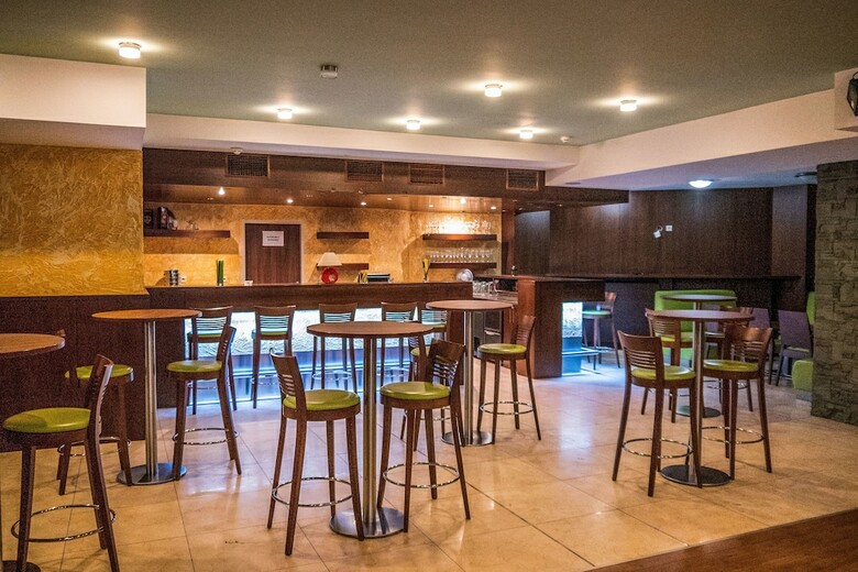 Alexandra Business Hotel