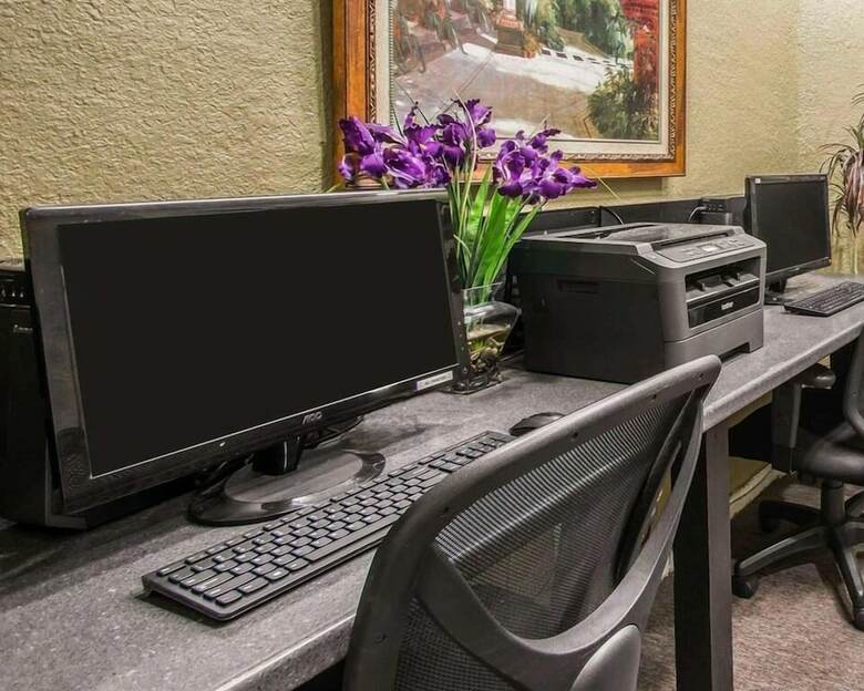 Hotel Quality Suites Deerfield Beach