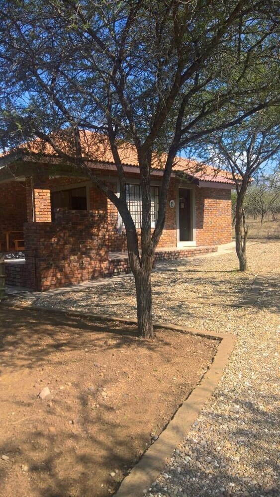 Marloth Park Sanbonani