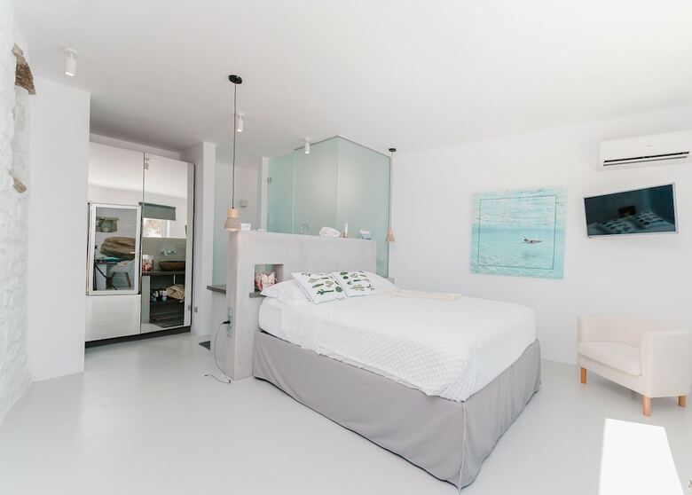 Seawest Villa