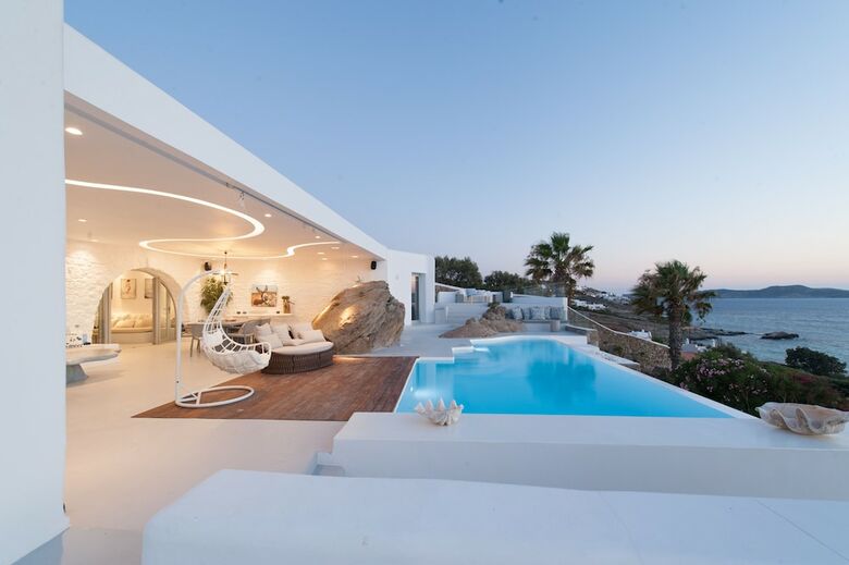 Seawest Villa