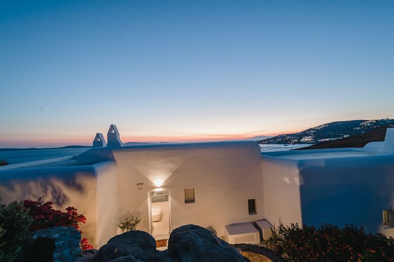 Seawest Villa