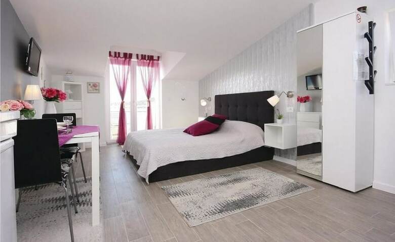 Apartamentos Riva