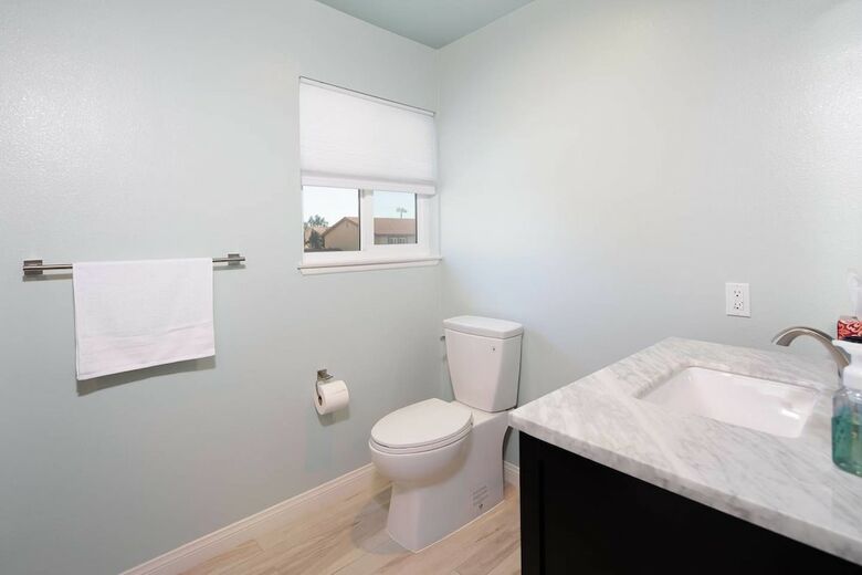 Radiant Estate New Luxury Cali 3 Bd!