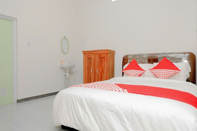 Hotel Oyo 605 Queen Homestay