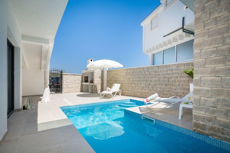 Villa Princess J