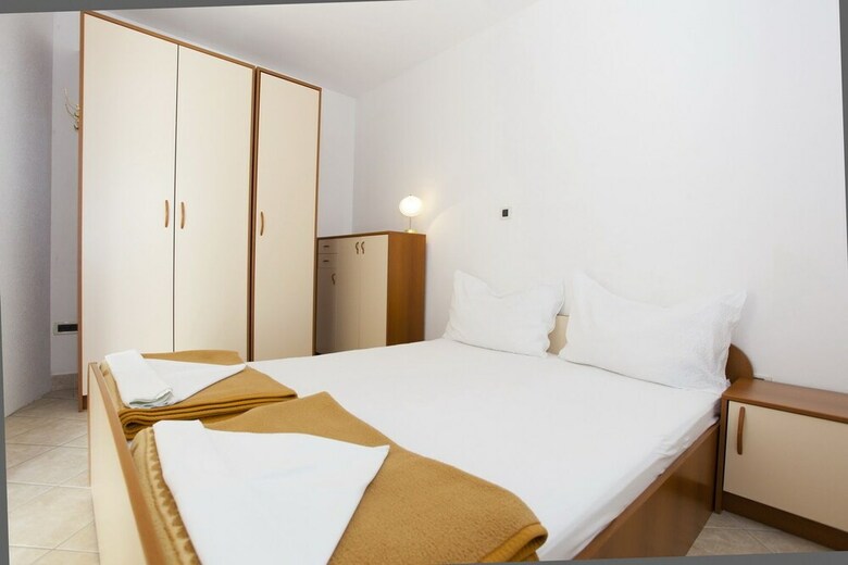 Apartmani Marinko