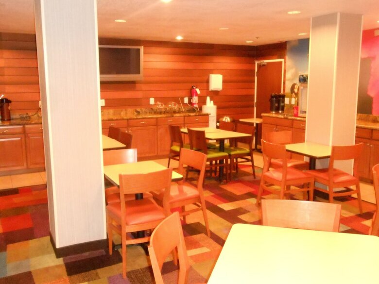 Hotel Greentree Inn & Suites Mesa