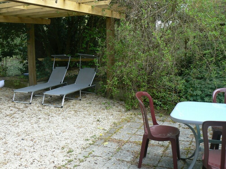 G�te De La Maison De L?�tang