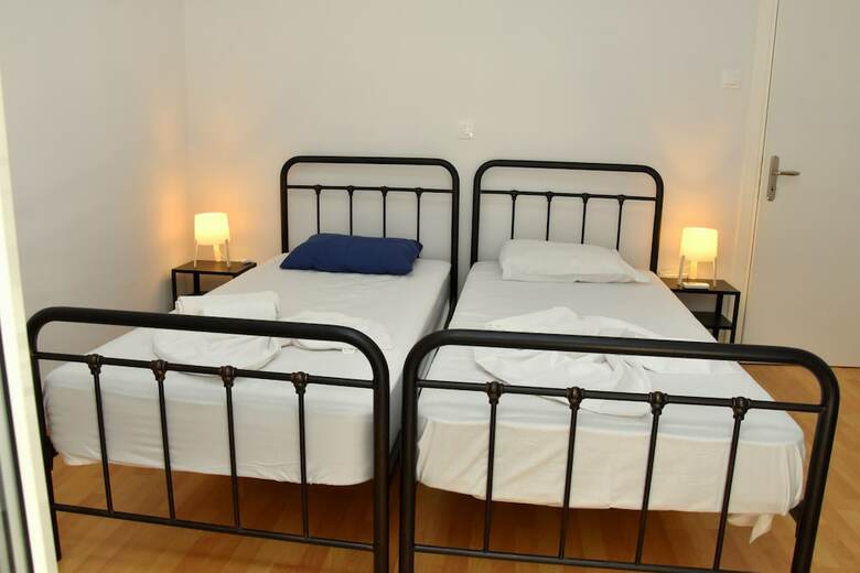 Filopappou View Renovated Apartment