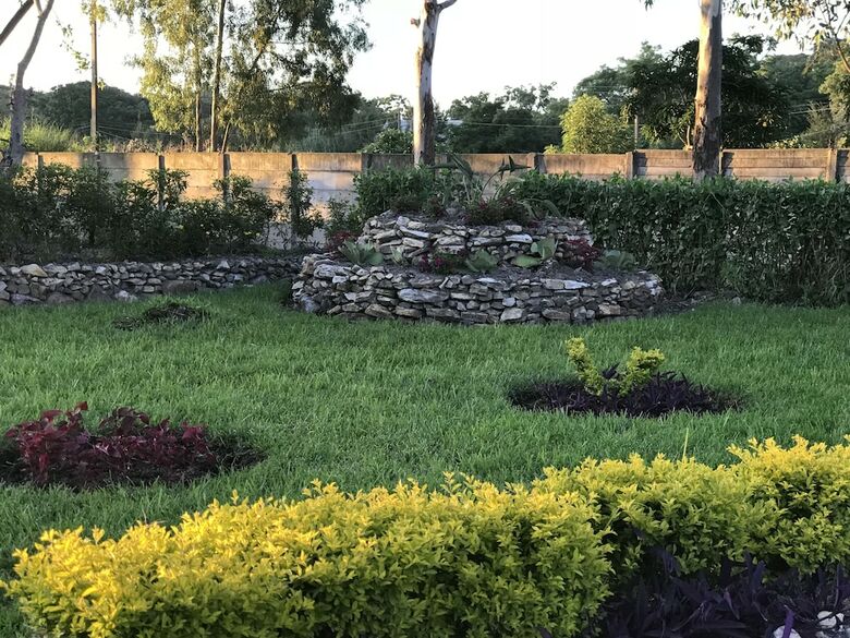 Hotel Monavale Hills Getaway