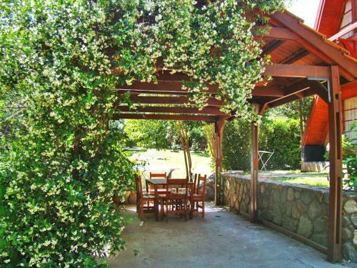Lodge Caba�as Bosque Encantado