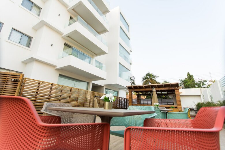 Aparthotel Accra Luxury Apartments @ The Lul Water
