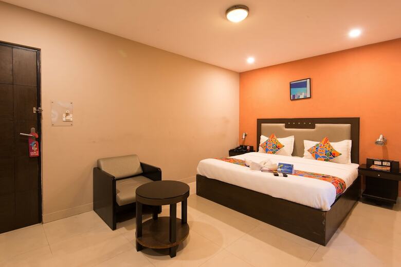 Fabhotel Santhome Inn