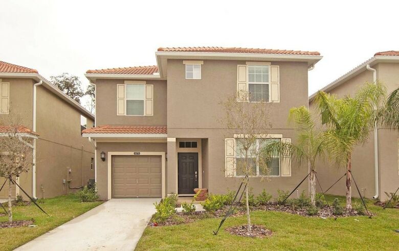 Paradise Palms- 6 Bedroom Pool Home-3104pp