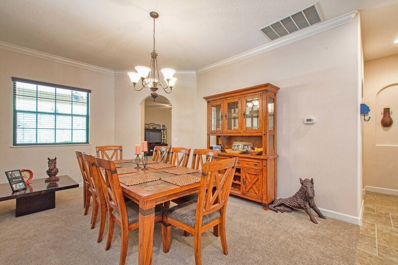 Calabria- 4 Bed House W/pool- 3400cl