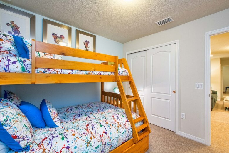 Windsor-5 Bed Townhouse W/splashpool-3804ww