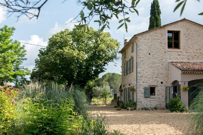 Bed & Breakfast Le Mas Des Romarins