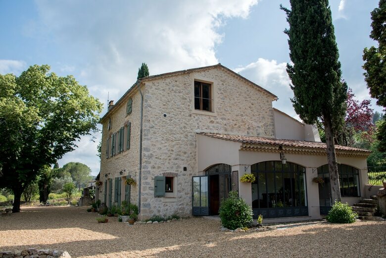 Bed & Breakfast Le Mas Des Romarins