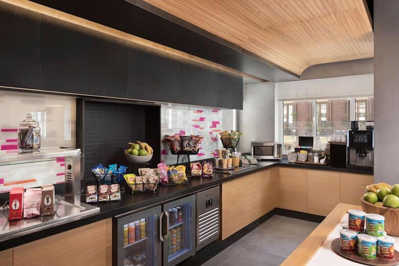 Hotel Aloft Madrid Gran Via