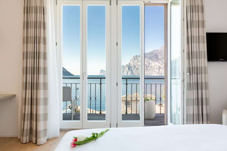 Hotel Lago Di Garda