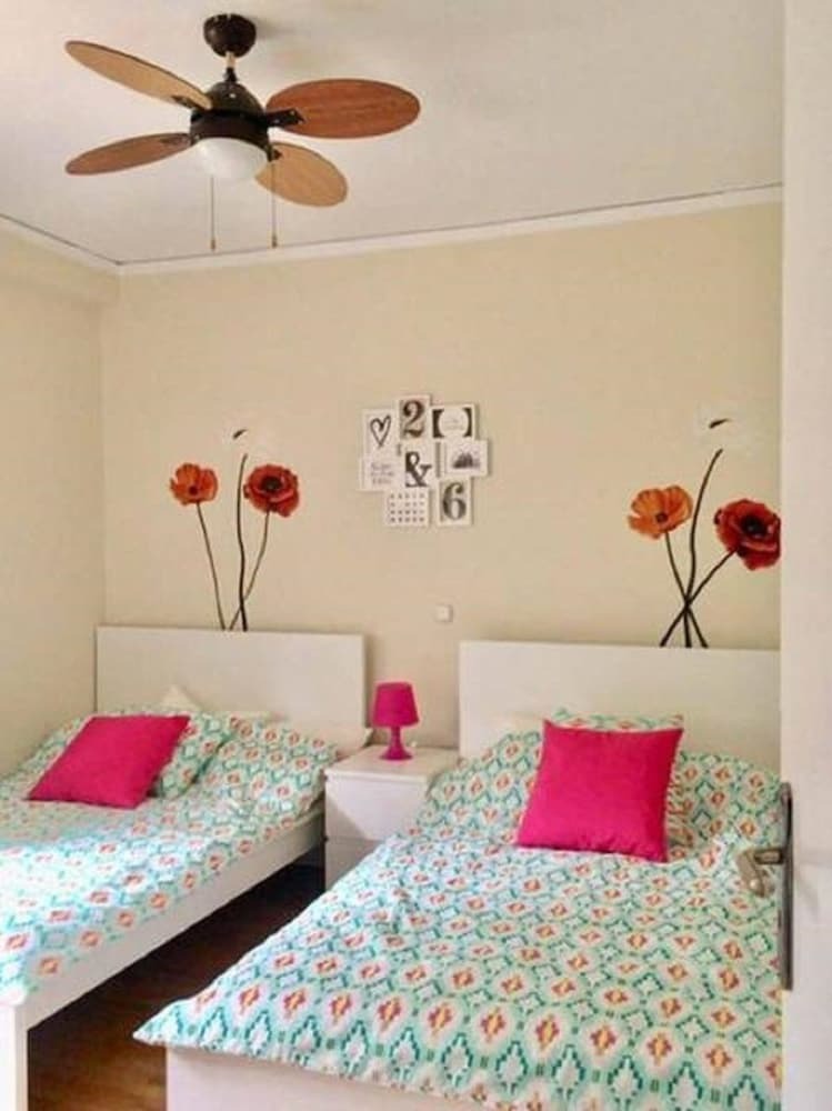 Sea & City Apartment In Voula