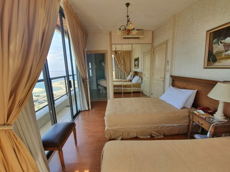 Apartamentos Holiday Home Suites