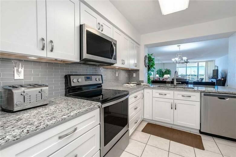 Bahia Vista 15567 - Two Bedroom Condo
