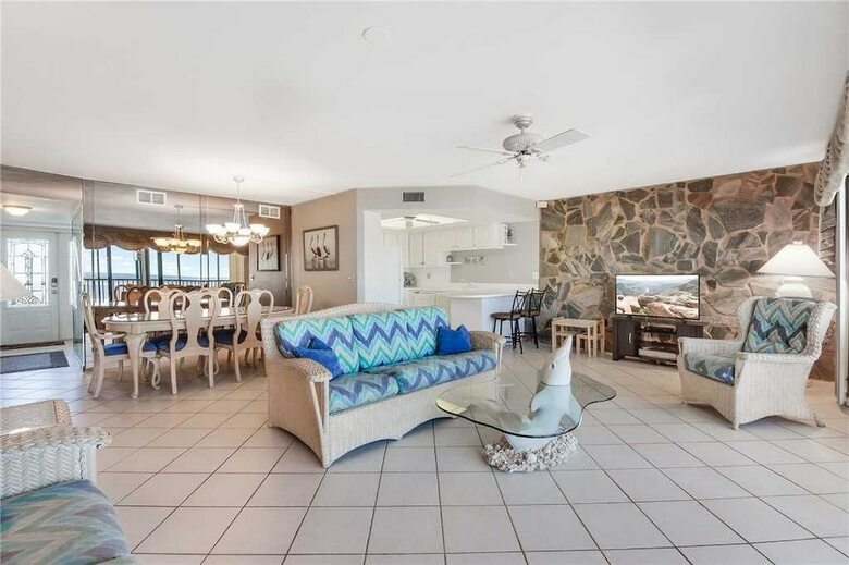 Carlos Pointe Ph1 - Four Bedroom Penthouse