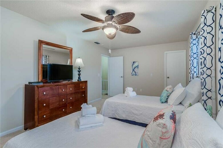 Seashell 19 - Two Bedroom Condo