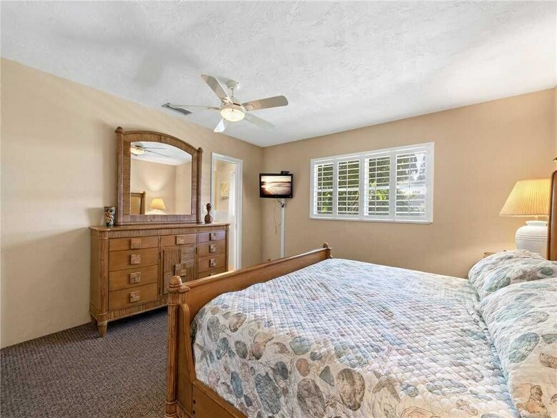 Jamaica Royale 101 - Two Bedroom Condo