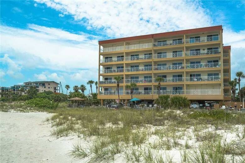 Madeira Norte 206 - Two Bedroom Condo