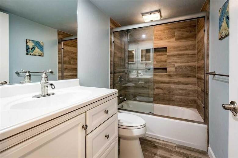 Sunset 403 - Two Bedroom Condo
