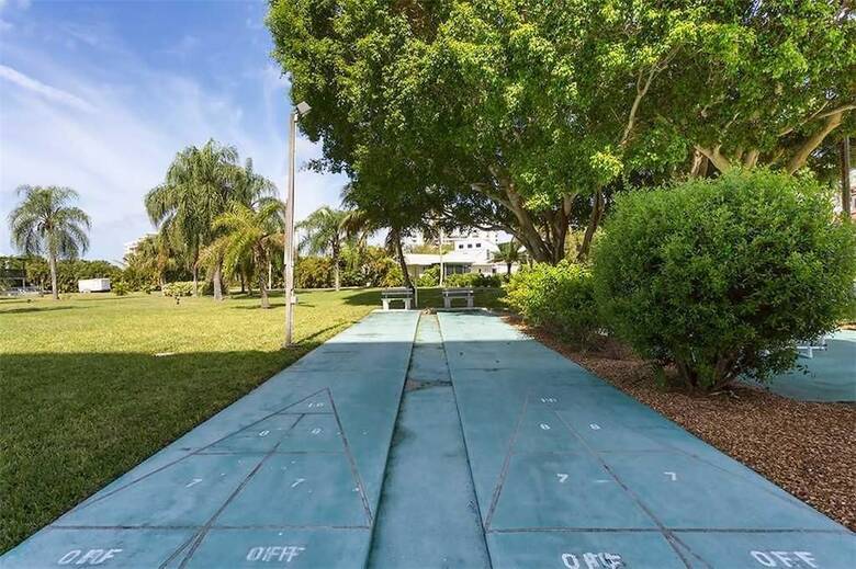 Marina Towers 304 - Two Bedroom Condo