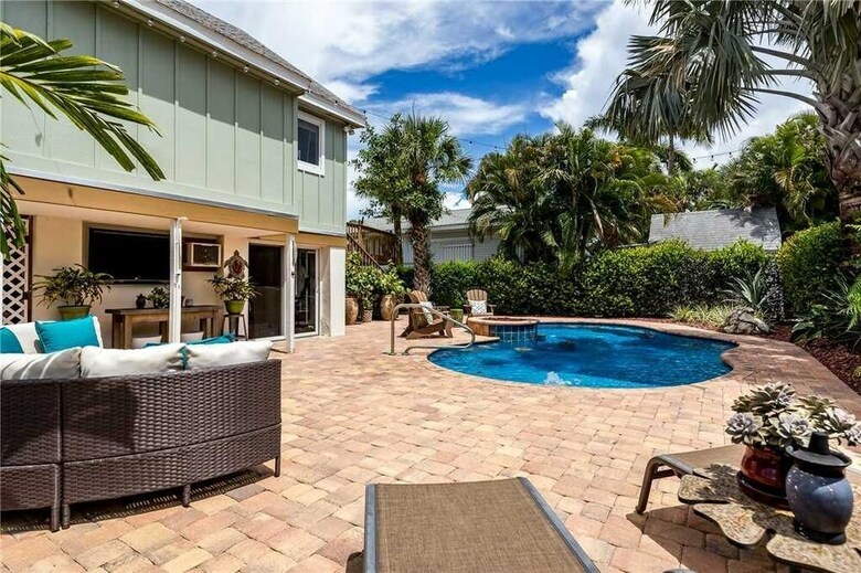 Miramar 124 Lower Unit - Studio Home