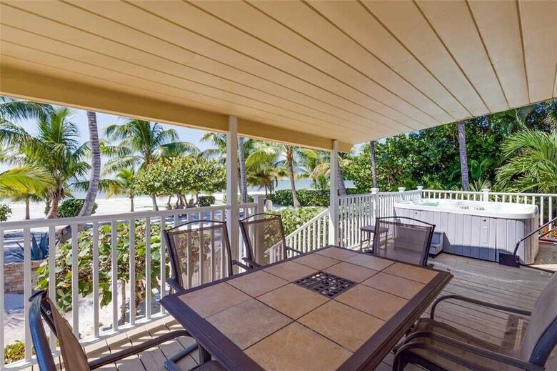 Tropical Paradise Manor - Four Bedroom Home