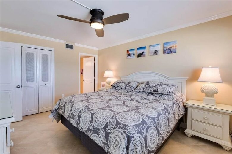 Sunset 704 - Two Bedroom Condo