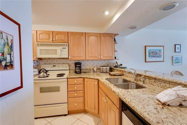 Sunset 1101 - Two Bedroom Condo
