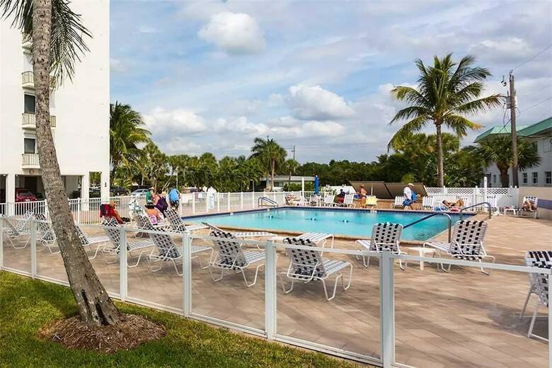 Sunset 1101 - Two Bedroom Condo